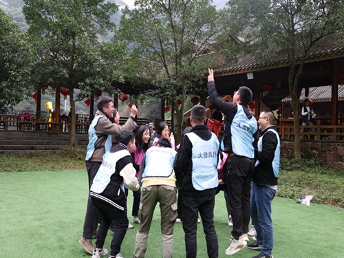 �����l(f��)չ��˾�����ľ������F�Y(ji��)�^���������l(f��)չ��˾�_չ�������